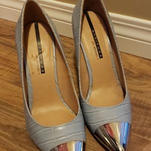 Light blue heels - ALL my closet is OBO to go!!!!